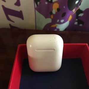 AirPod Case ( READ DESCRIPTION)